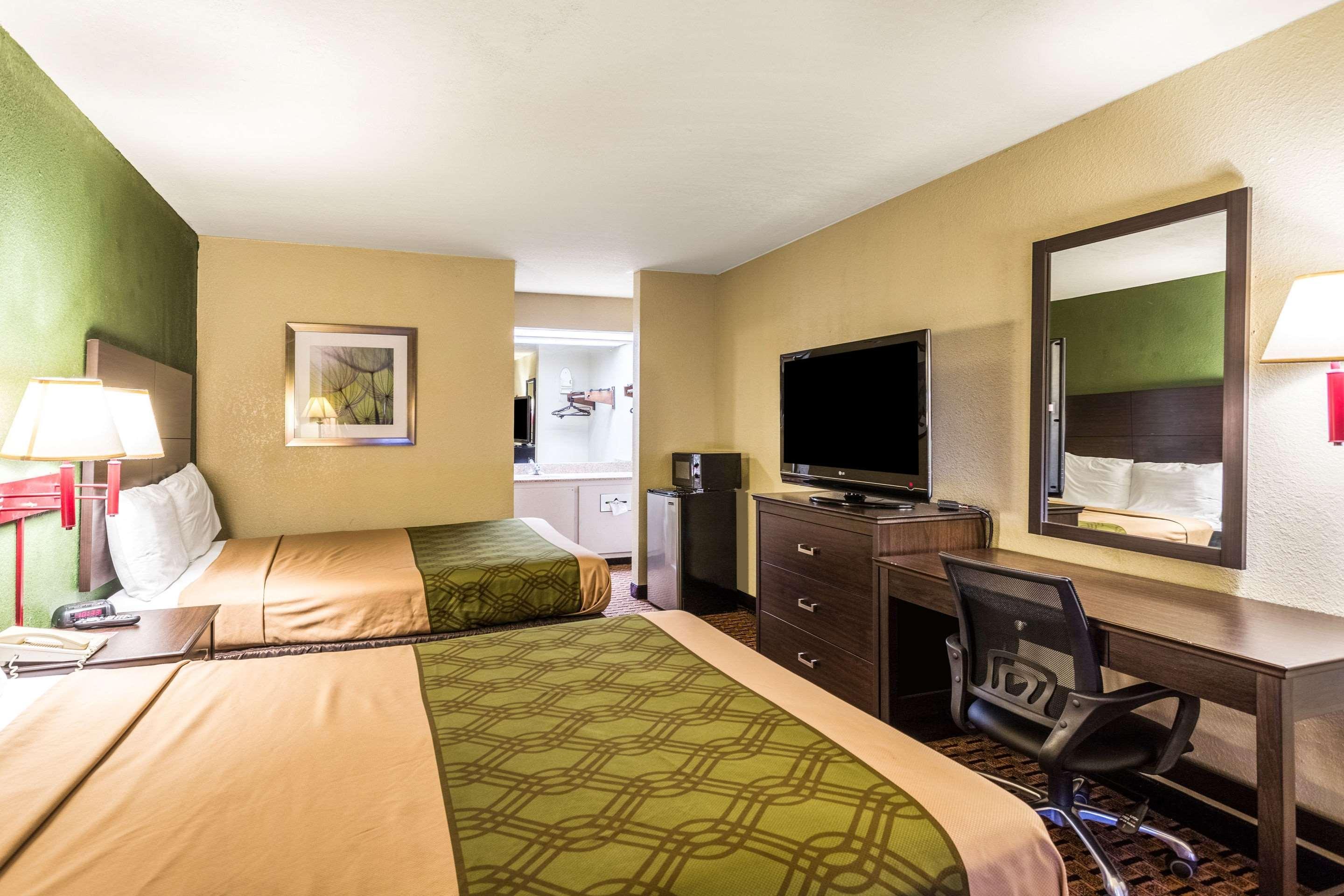 Econo Lodge - Oxmoor Бирмингам Екстериор снимка