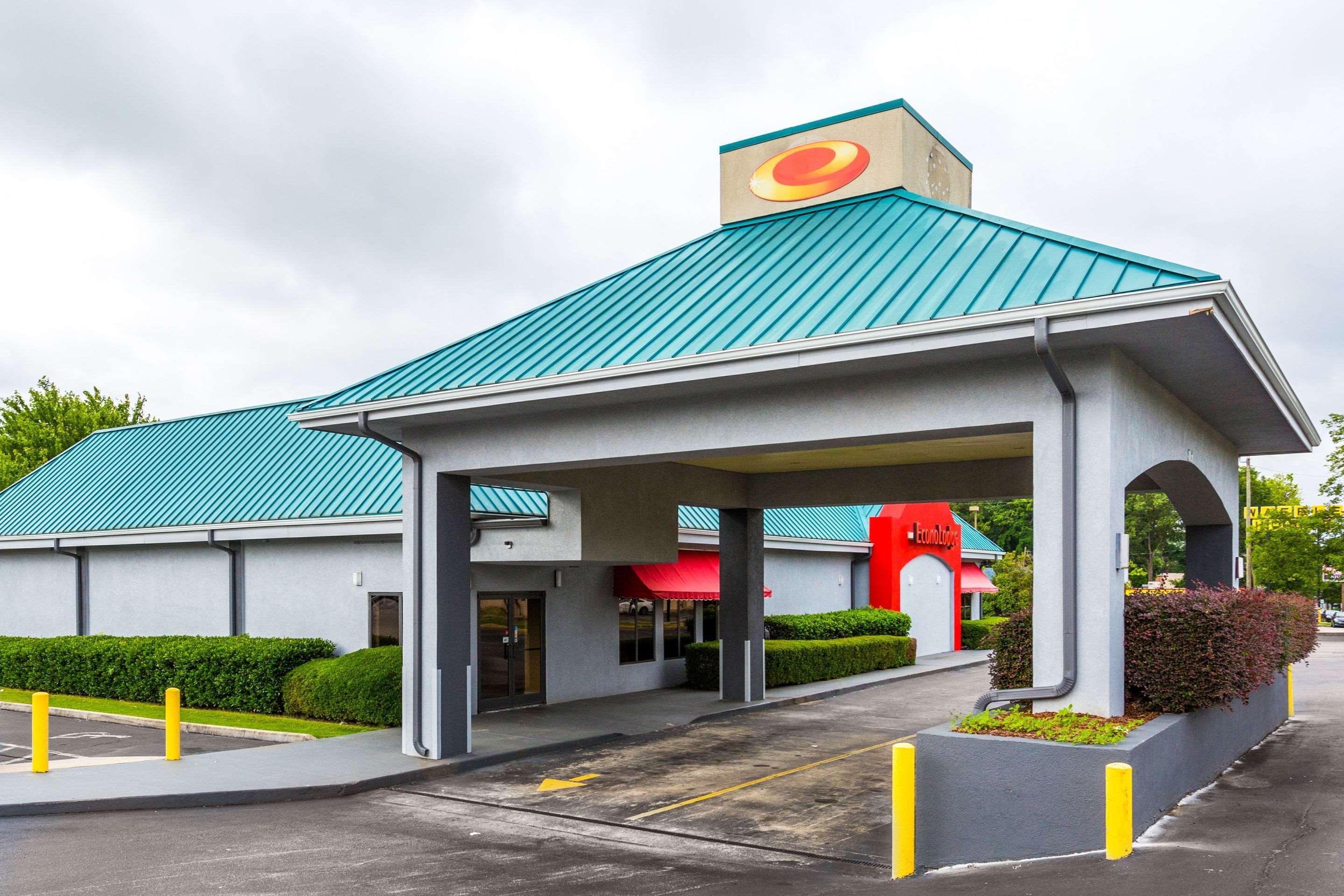 Econo Lodge - Oxmoor Бирмингам Екстериор снимка