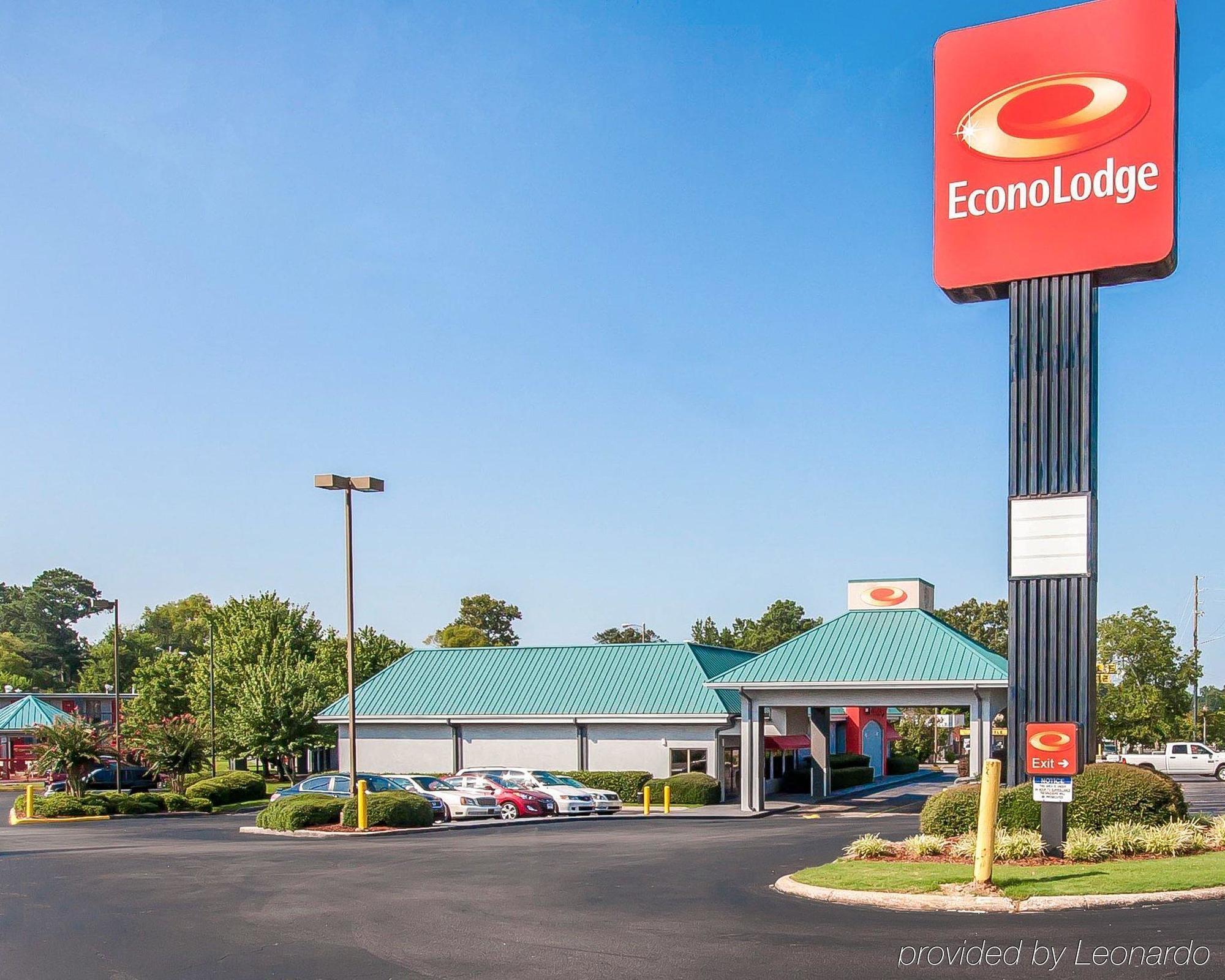 Econo Lodge - Oxmoor Бирмингам Екстериор снимка